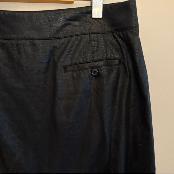 Greg Norman Black Faux Brushed Suede Golf Skort – Size 8 Like New - Picture 11 of 14